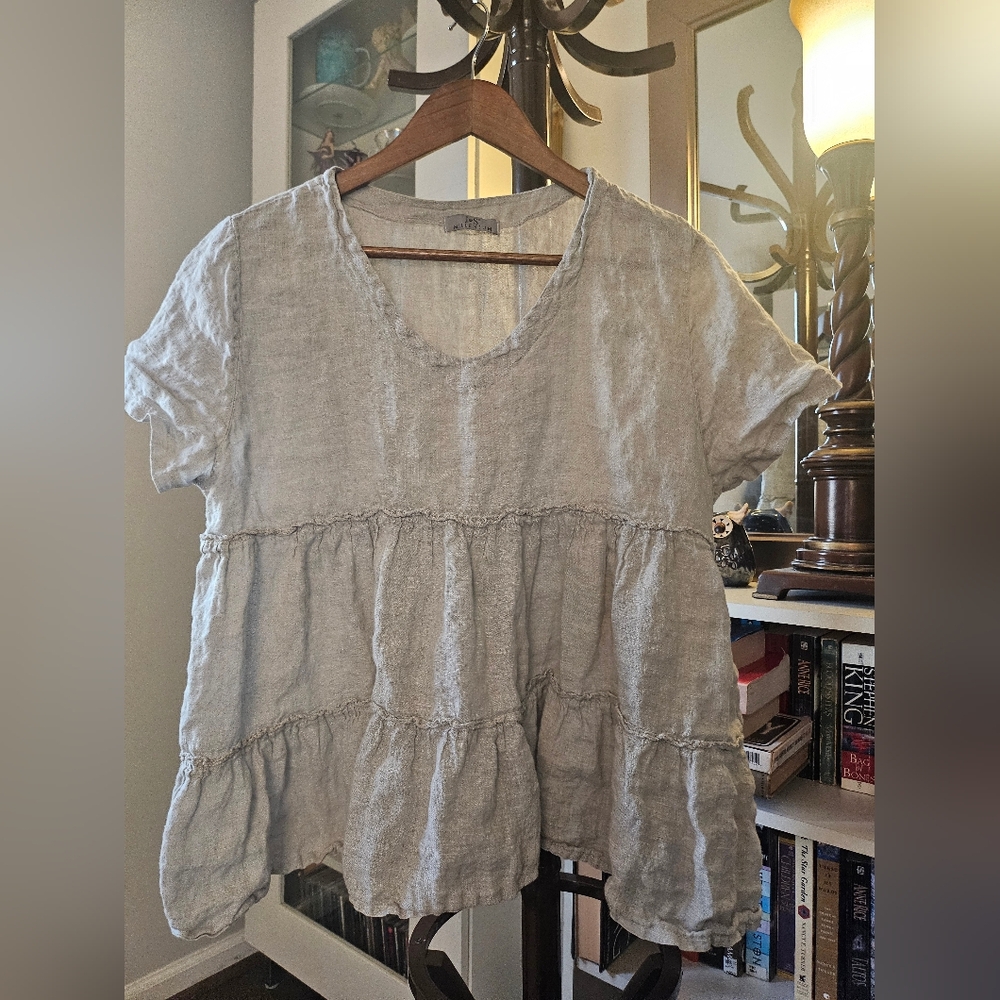 JS Millennium 100% linen blouse. Made in Italy. Medium